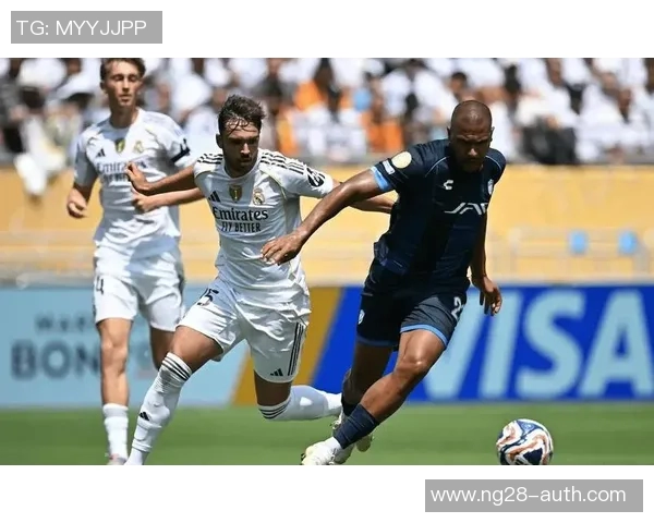 波尔图与皇马激战成平局补时争议进球引发全场沸腾